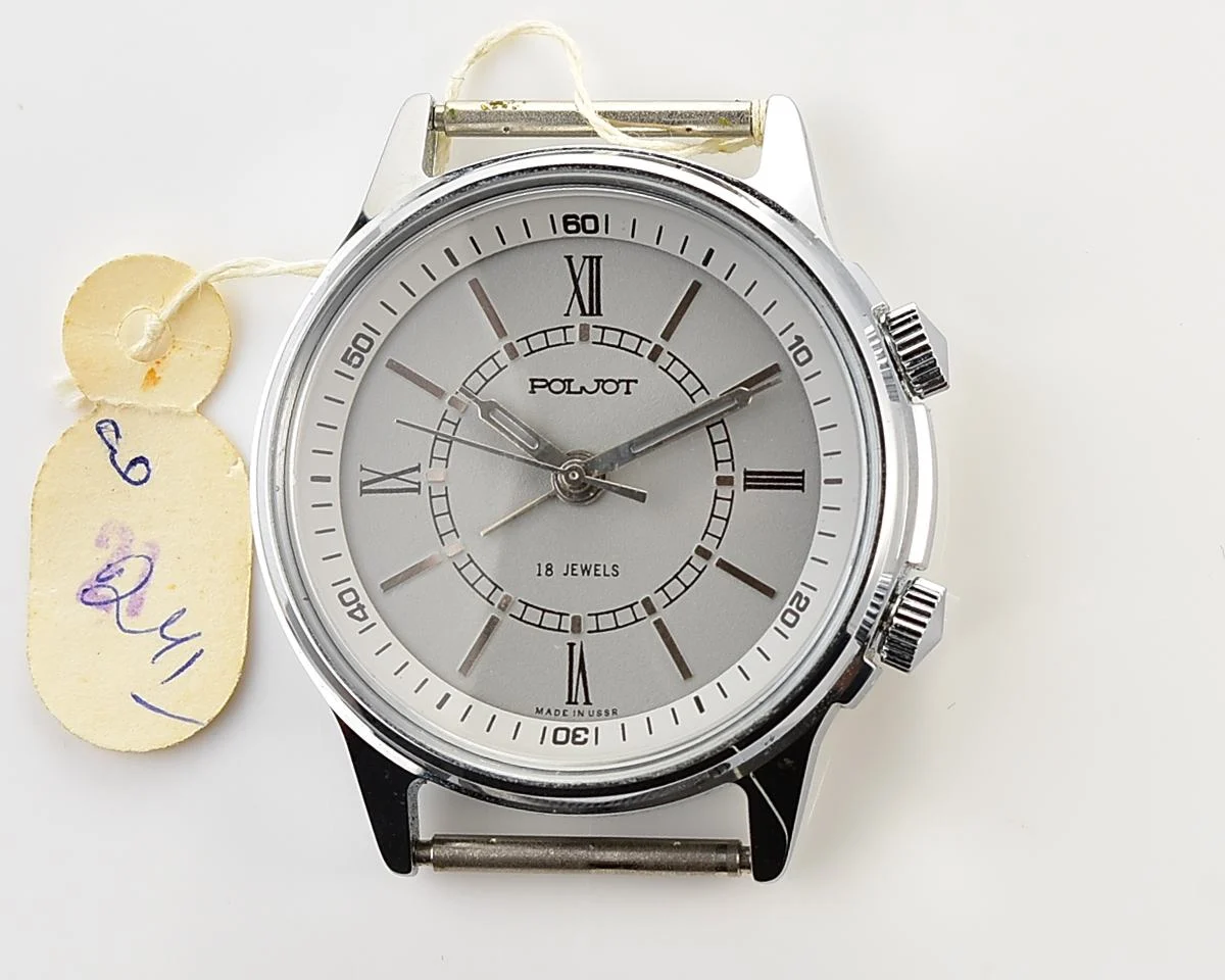 Excellent Poljot "cricket" mechanical wristwatch with alarm function!