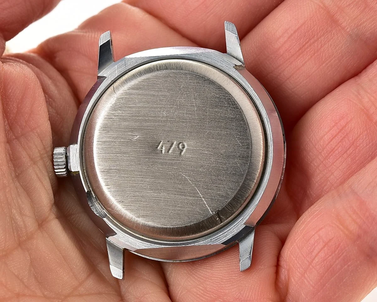 TIME CAPSULE: Vintage mechanical Raketa wristwatch, New Old Stock (NOS)!