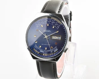 Excellent Soviet Raketa perpetual calendar mechanical watch