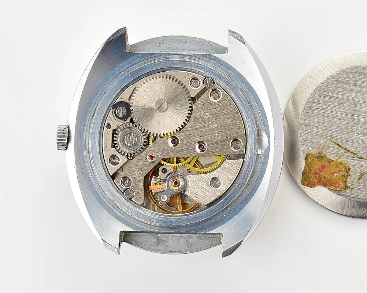 TIME CAPSULE: Soviet Raketa Glasnost Perestroika mechanical watch - New Old Stock (NOS)!