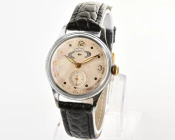 Rare! Vintage Soviet Saturn mechanical watch from the 1950s