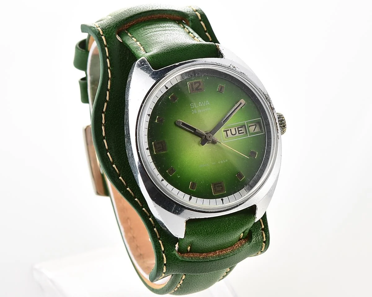 Large Soviet mechanical Slava vintage wristwatch