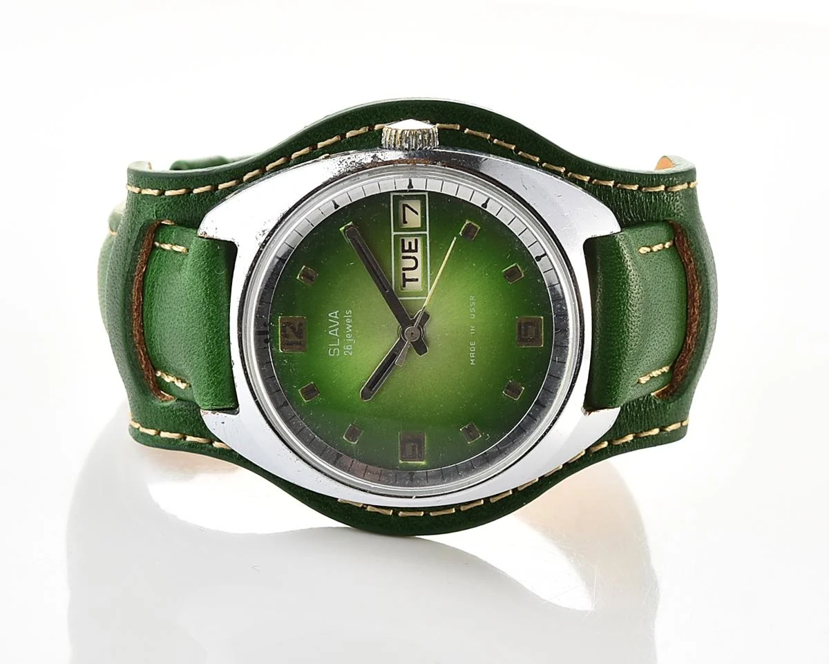 Large Soviet mechanical Slava vintage wristwatch