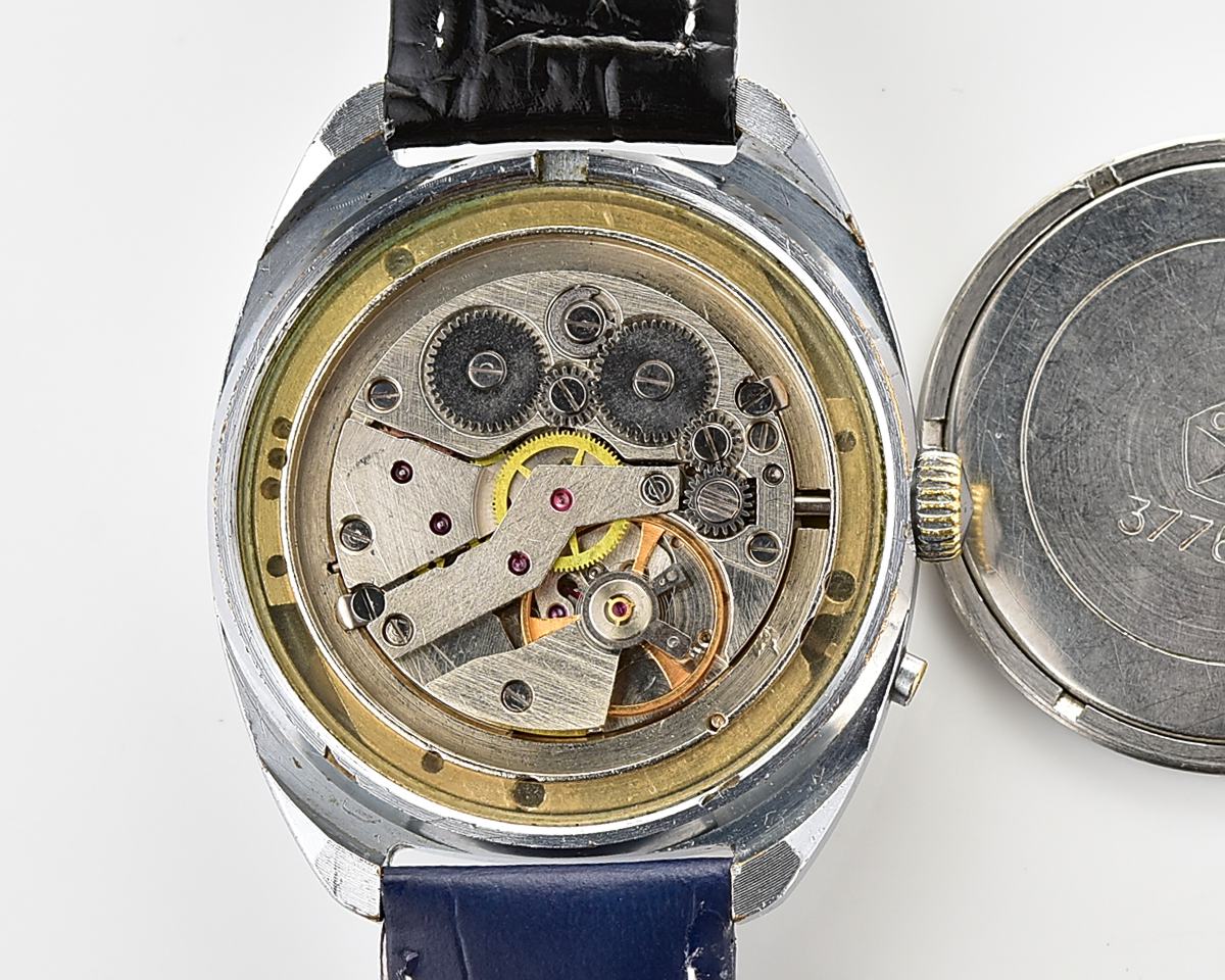 Slava vintage soviet mechanical wristwatch + with two Nagata straps!