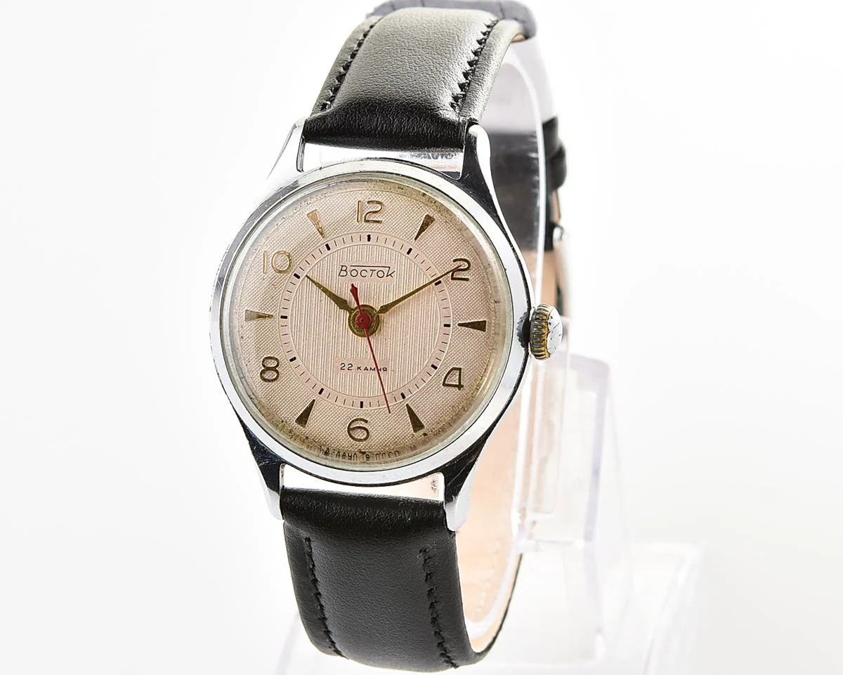 Soviet Wostok (Vostok) mechanical wristwatch with 22 jewels precision movement