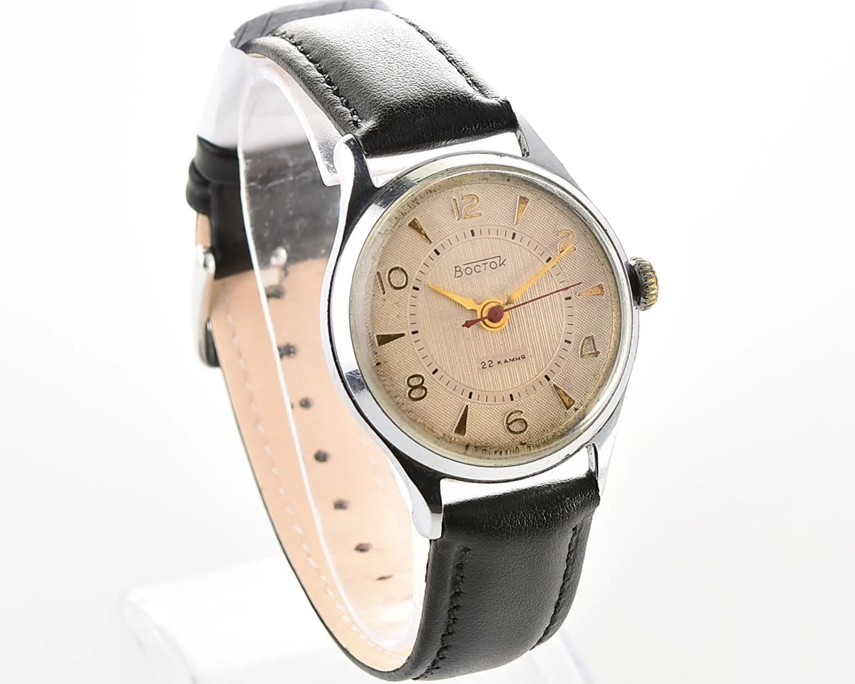 Soviet Wostok (Vostok) mechanical wristwatch with 22 jewels precision movement