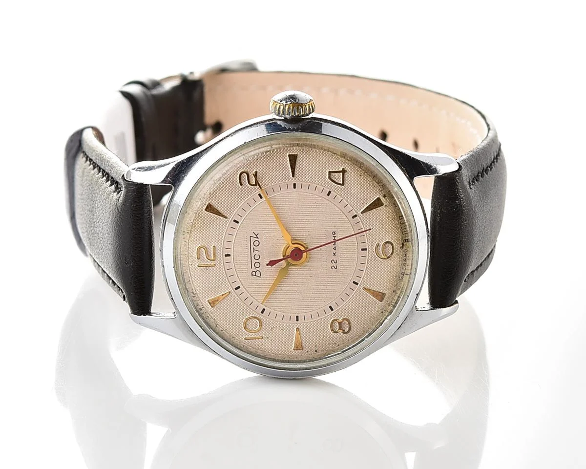 Soviet Wostok (Vostok) mechanical wristwatch with 22 jewels precision movement