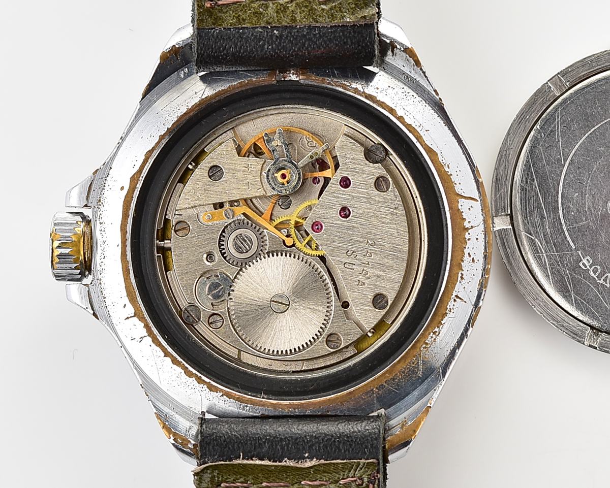 Vostok Commander's watch - Komandirskie Aurora – 70 years of great October anniversary!