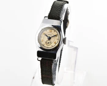 Vintage Soviet Zvezda wrist watch for ladies, the 1st quarter of 1951