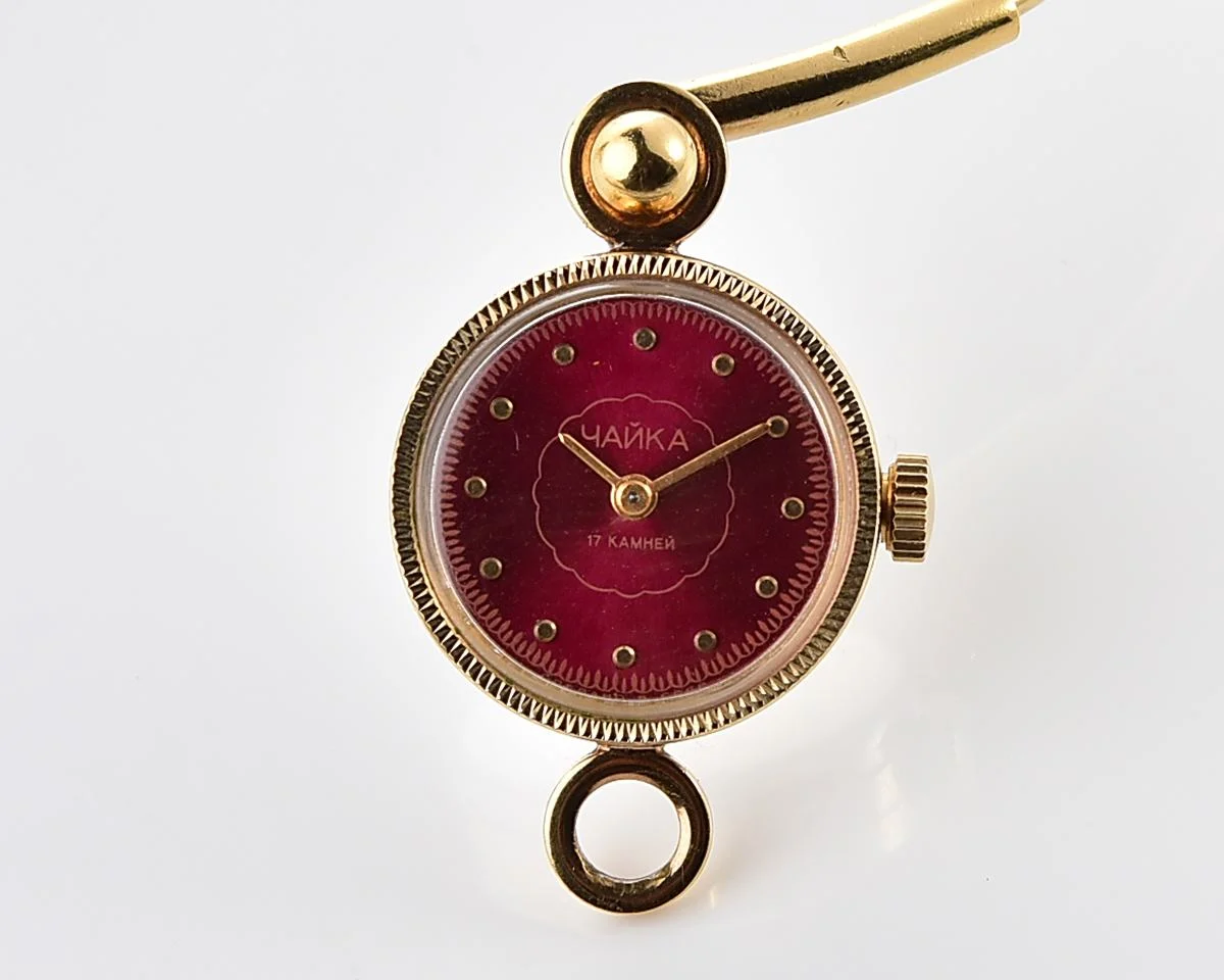 TIME CAPSULE: Vintage Soviet Chaika mechanical wristwatch for ladies - New Old Stock (NOS)!