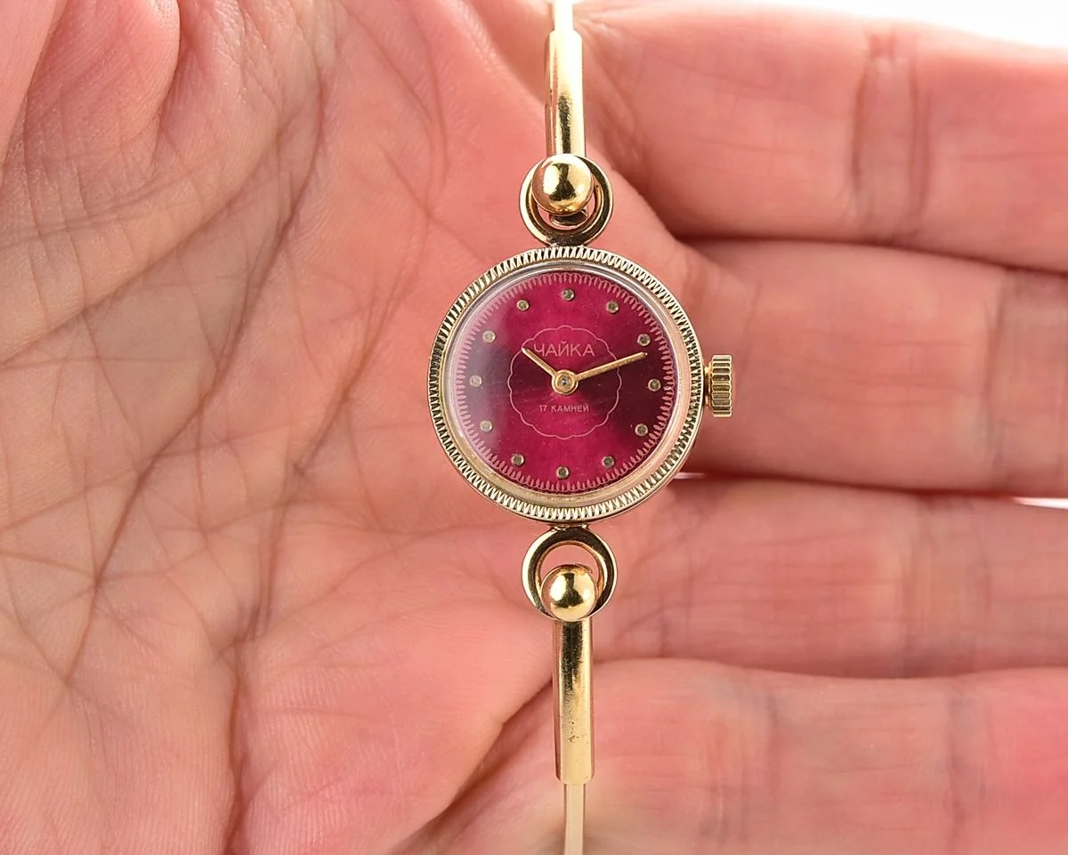TIME CAPSULE: Vintage Soviet Chaika mechanical wristwatch for ladies - New Old Stock (NOS)!