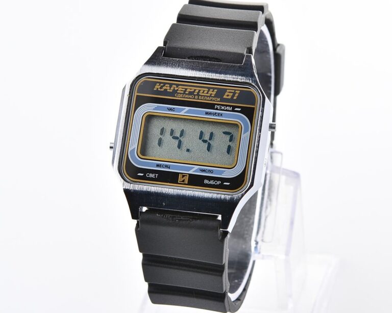 Vintage soviet Electronika Kamerton-61 digital wristwatch