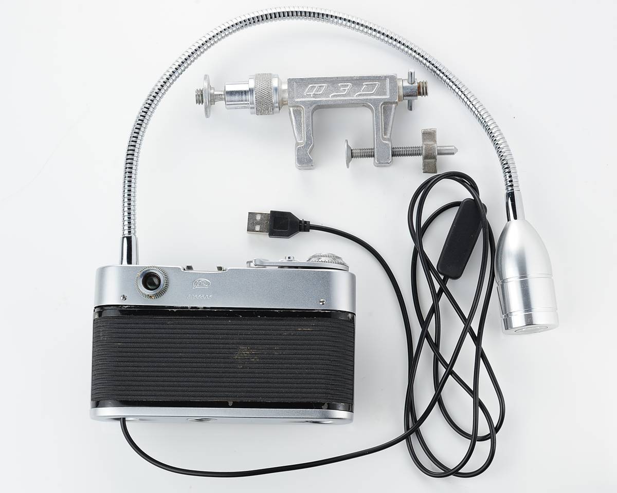 USB-powered handmade vintage FED-3 camera lamp