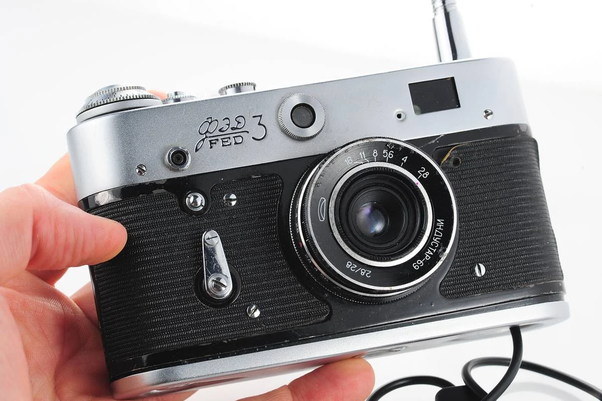 USB-powered handmade vintage FED-3 camera lamp