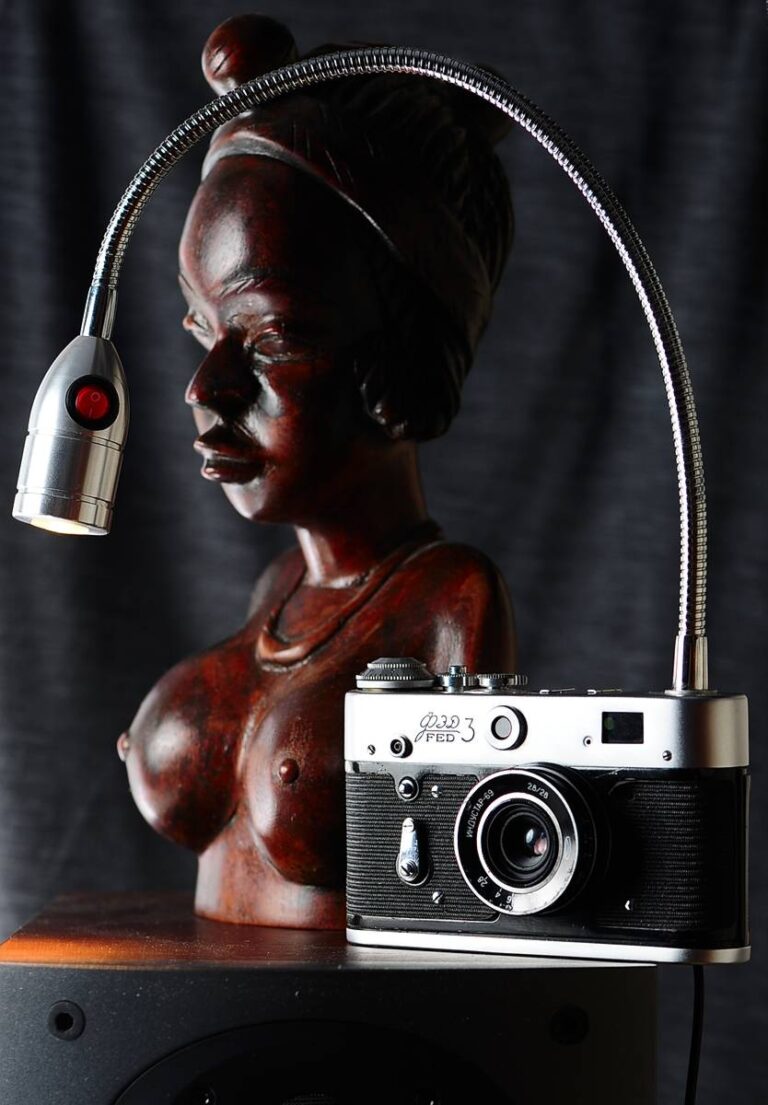 USB-powered handmade vintage FED-3 camera lamp