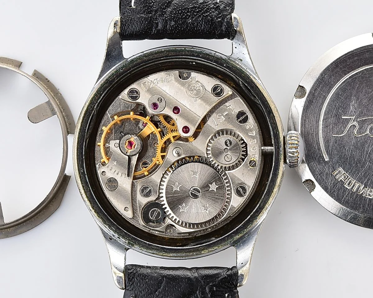 Vintage Soviet Kama mechanical watch, from the 1st quarter of 1957