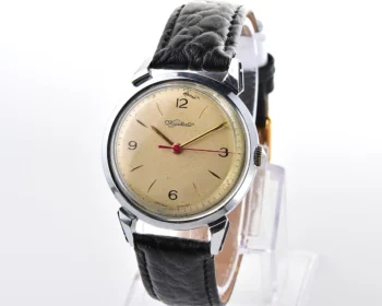 Rare! Beautiful vintage Soviet wristwatch from 1950s - Kirovskie 1st Moskow Watch Factory