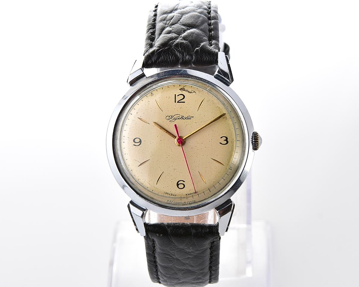 RARE! Beautiful vintage soviet wristwatch from 1950s - Kirovskie 1st Moskow Watch Factory
