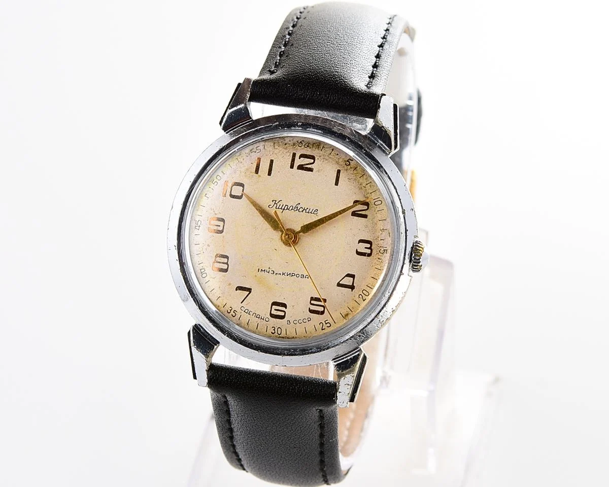 Vintage Soviet wristwatch from 1950s - Kirovskie 1MWF