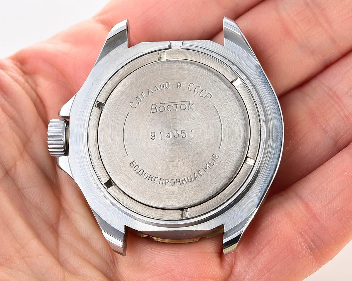 TIME CAPSULE: Vostok Komandirskie mechanical watch – New Old Stock (NOS)!