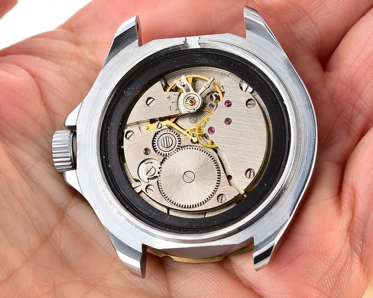 TIME CAPSULE: Vostok Komandirskie mechanical watch – New Old Stock (NOS)!