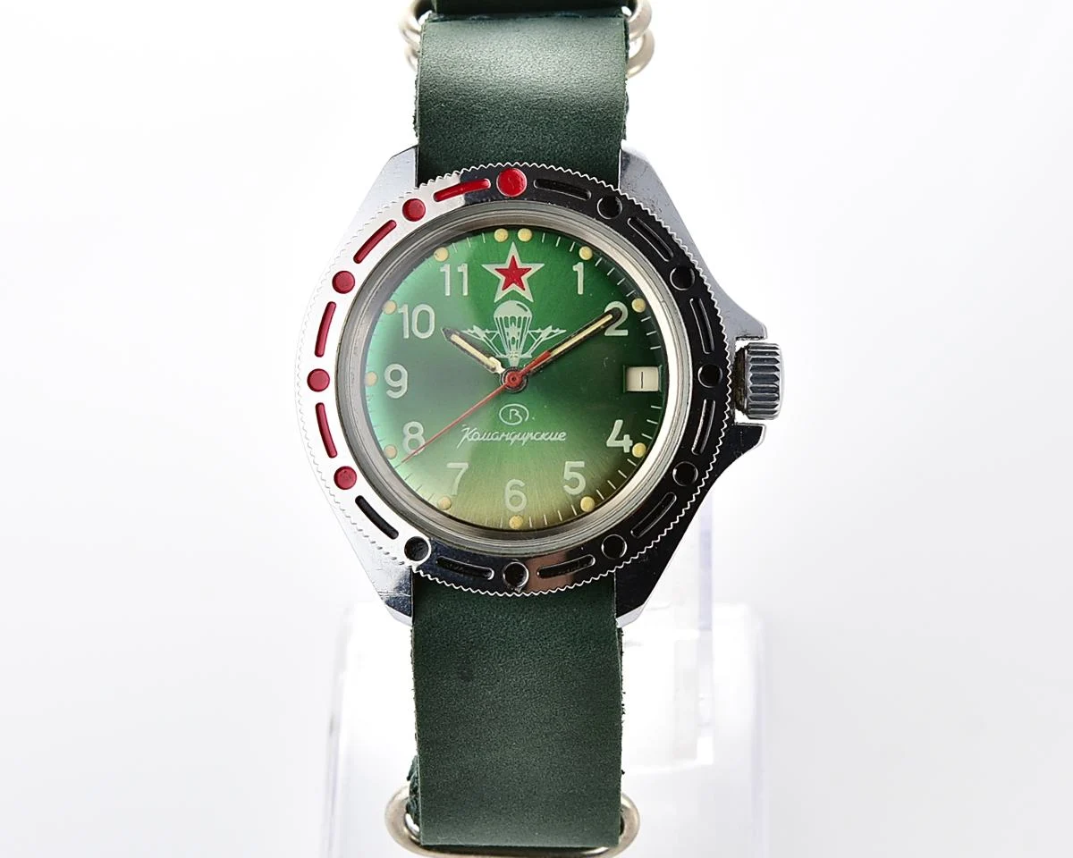 Excellent Komandirskie paratroopers mechanical wristwatch for airborn troops