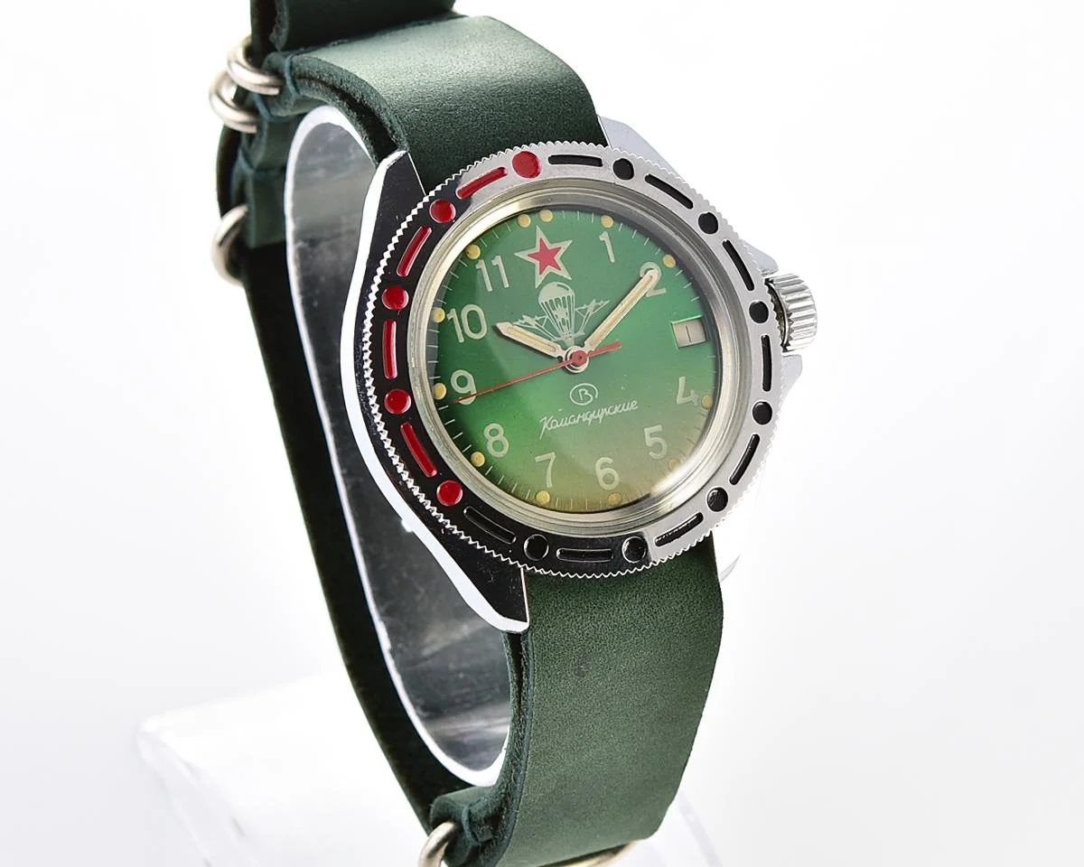 Excellent Komandirskie paratroopers mechanical wristwatch for airborn troops