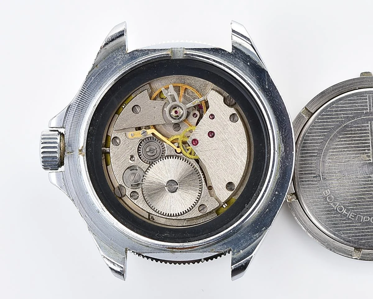 Excellent Komandirskie paratroopers mechanical wristwatch for airborn troops