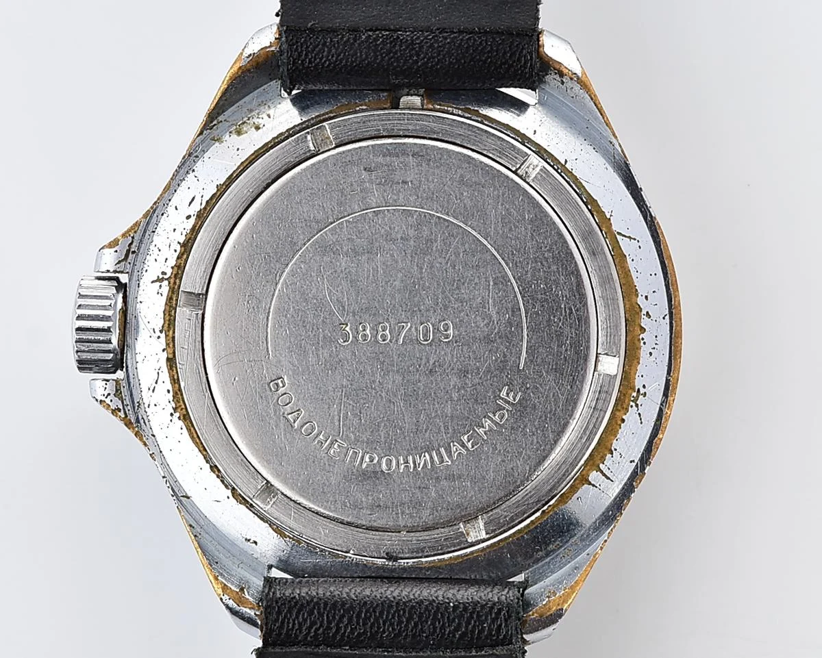 Vostok Komandirskie mechanical wristwatch with rare duo-tone dial!