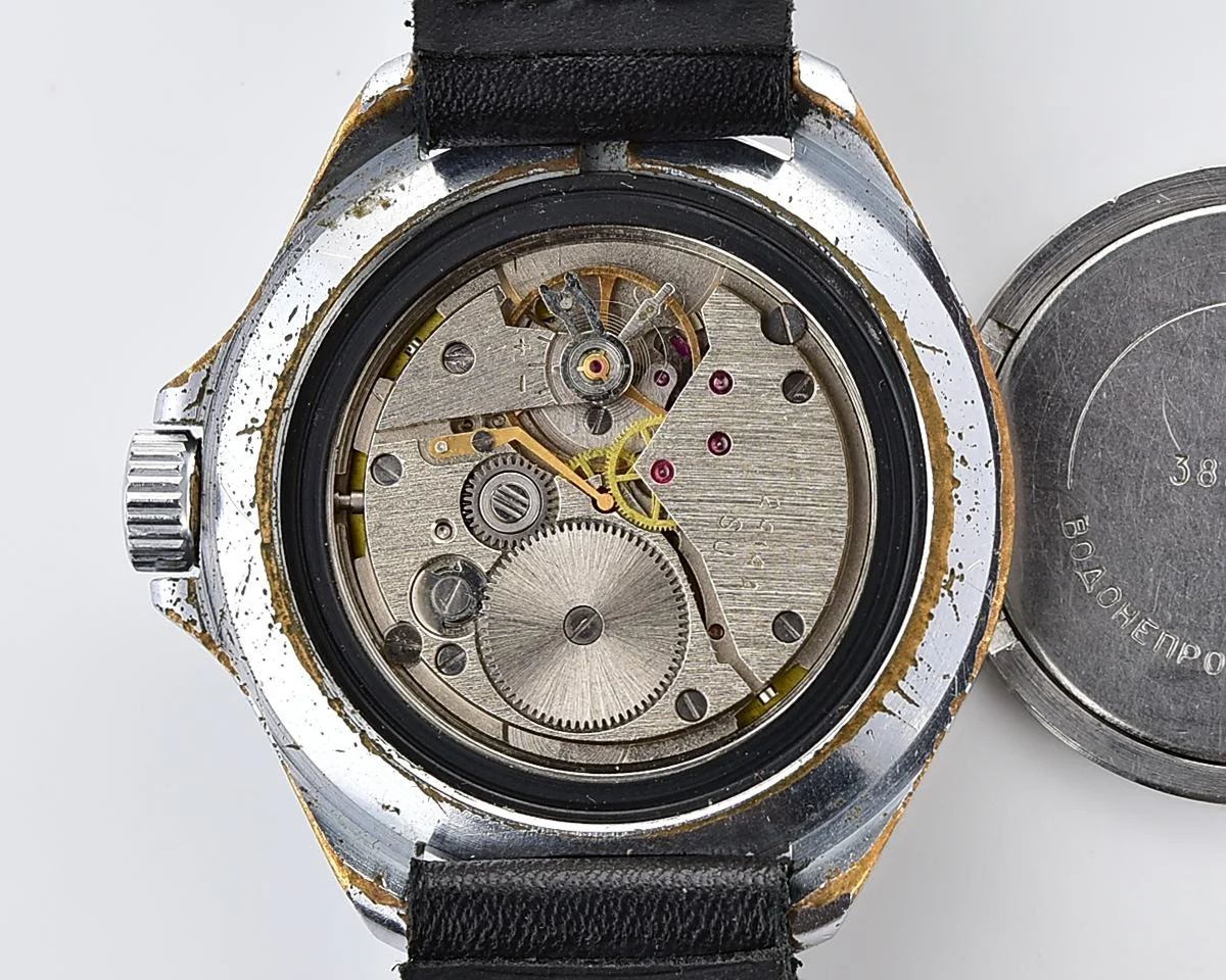 Vostok Komandirskie mechanical wristwatch with rare duo-tone dial!