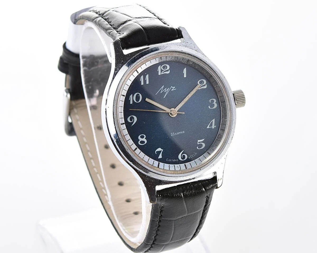 Soviet vintage mechanical watch Luch