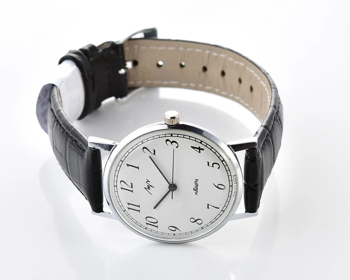 Vintage Soviet Luch quartz watch