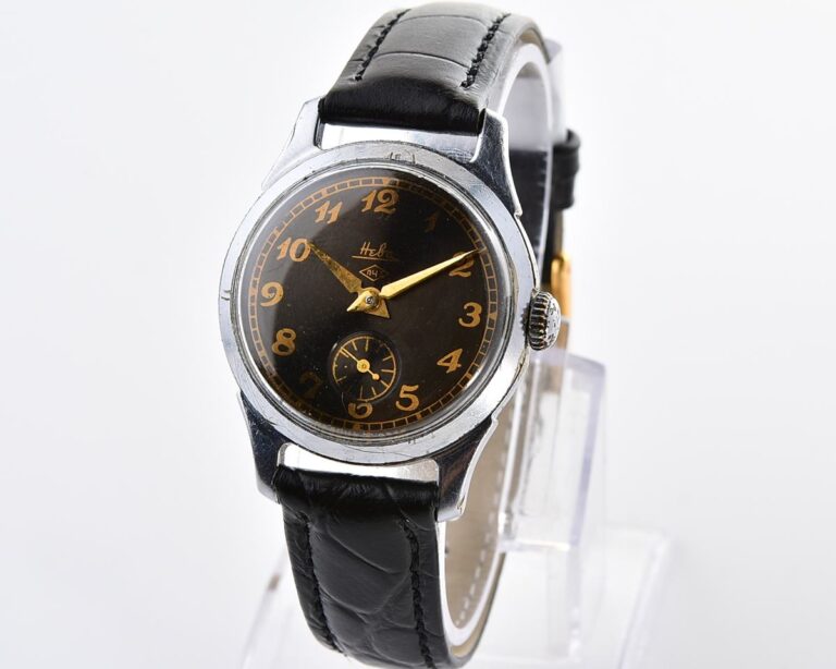 Vintage soviet mechanical NEVA wristwatch