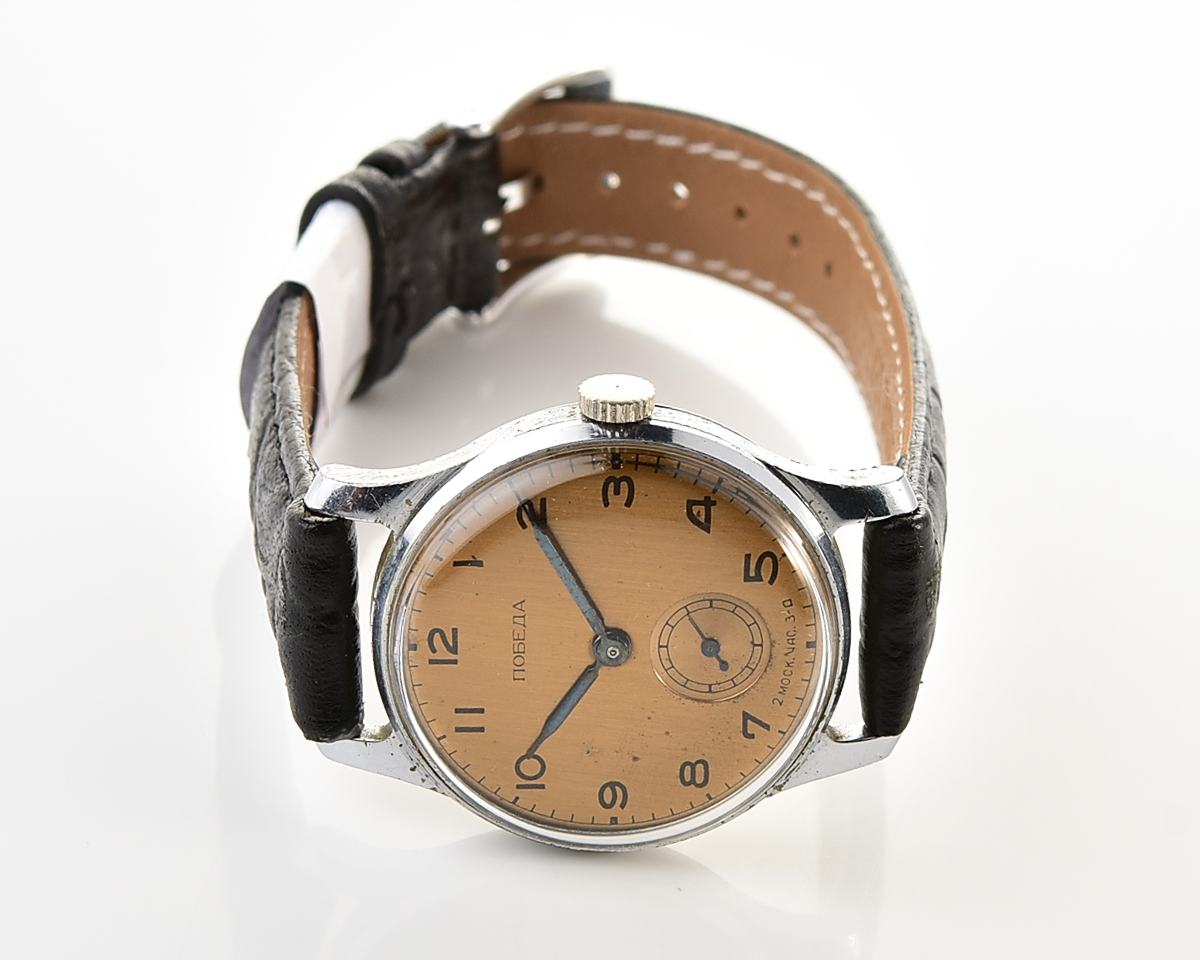 Vintage soviet mechanical POBEDA watch, 2MChZ from 2nd quarter 1955!