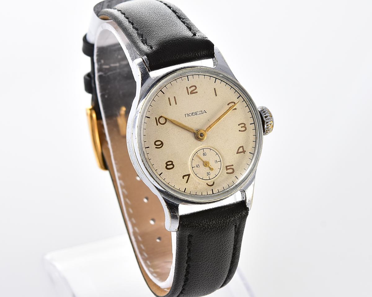 Excellent soviet POBEDA "34-K" in uncommon hermetic case - the actual first watch in space!