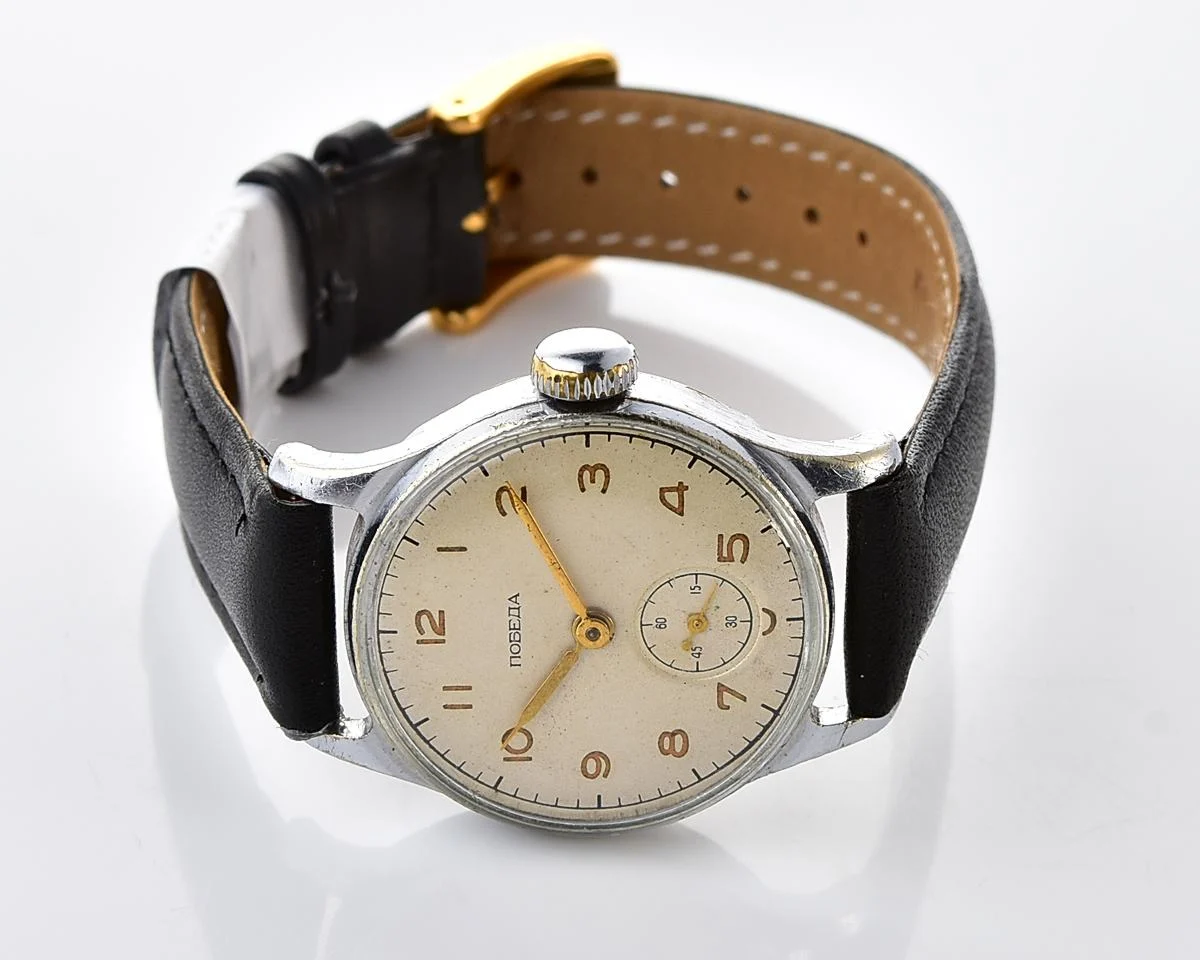 Excellent Soviet Pobeda "34-K" in uncommon hermetic case - the actual first watch in space!