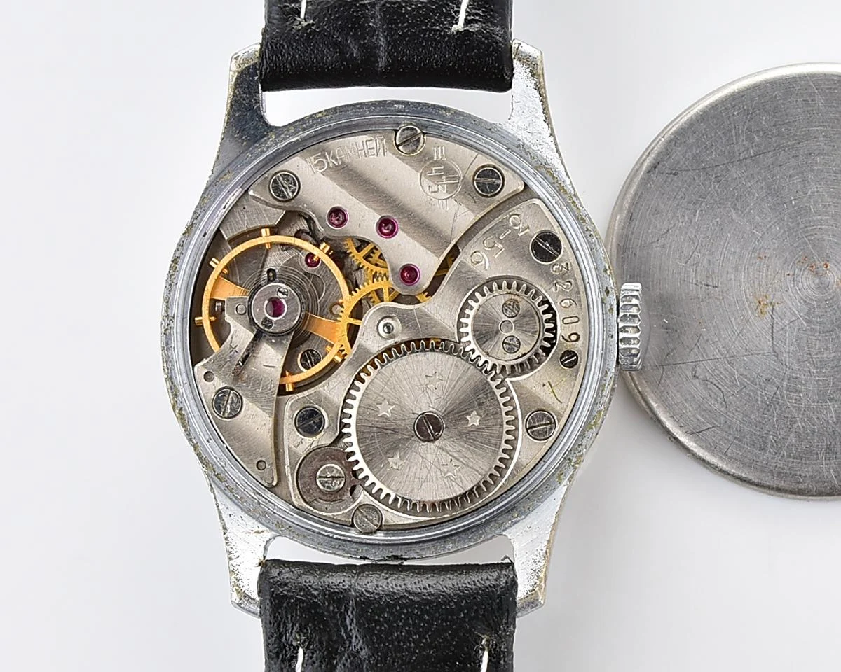 Excellent Soviet mechanical Pobeda watch, ChChZ, the 3rd quarter of 1956