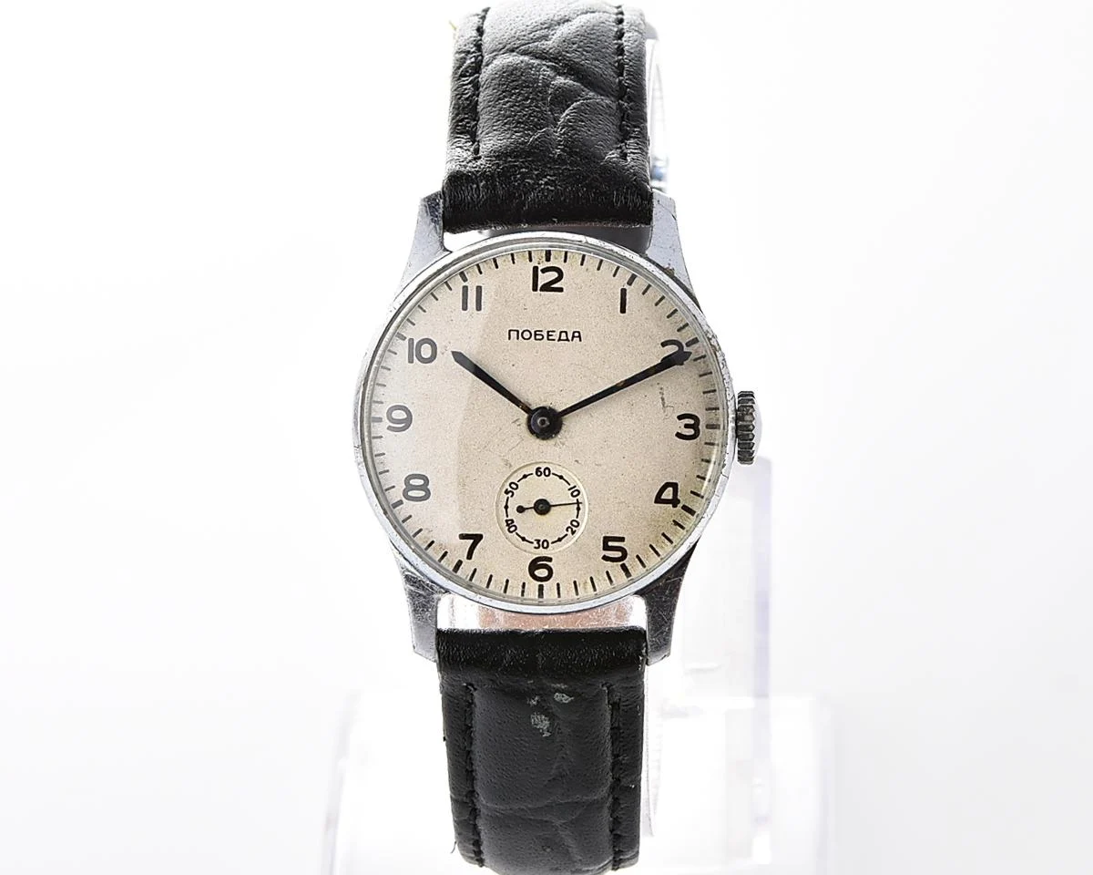 Excellent Soviet mechanical Pobeda watch, ChChZ, the 3rd quarter of 1956