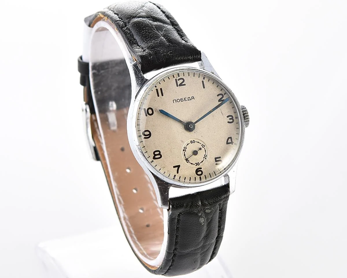 Excellent Soviet mechanical Pobeda watch, ChChZ, the 3rd quarter of 1956
