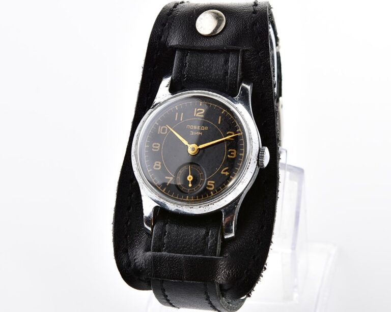 Vintage soviet mechanical watch POBEDA, ZiM factory, the 4th quarter of 1953!