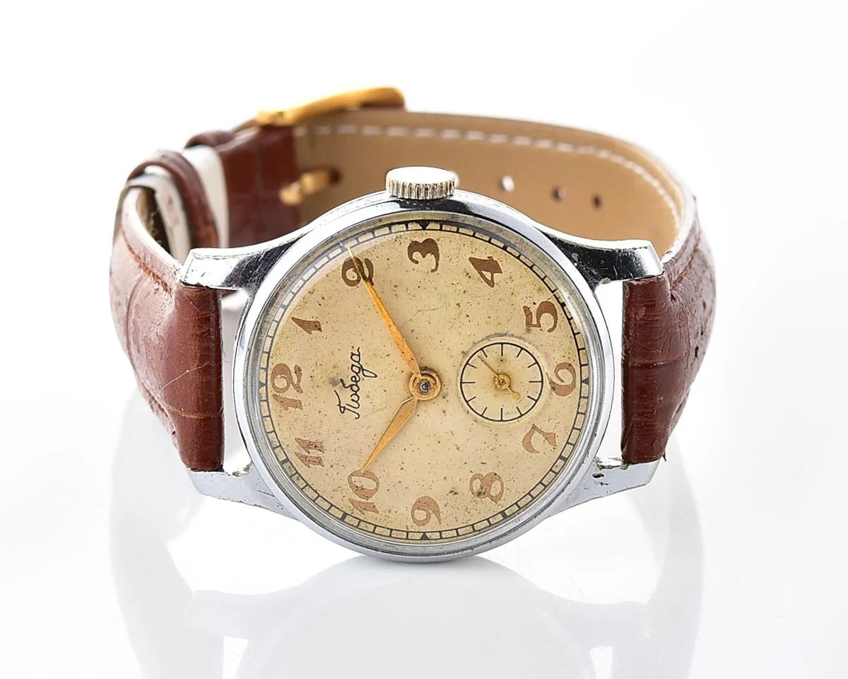 Vintage Soviet mechanical Pobeda wristwatch, PChZ, the 2nd quarter of 1957!