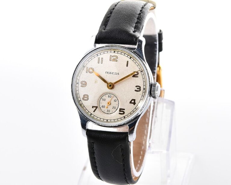 Soviet mechanical POBEDA watch in "hermetic" case, ChChZ, the 2nd quarter of 1955