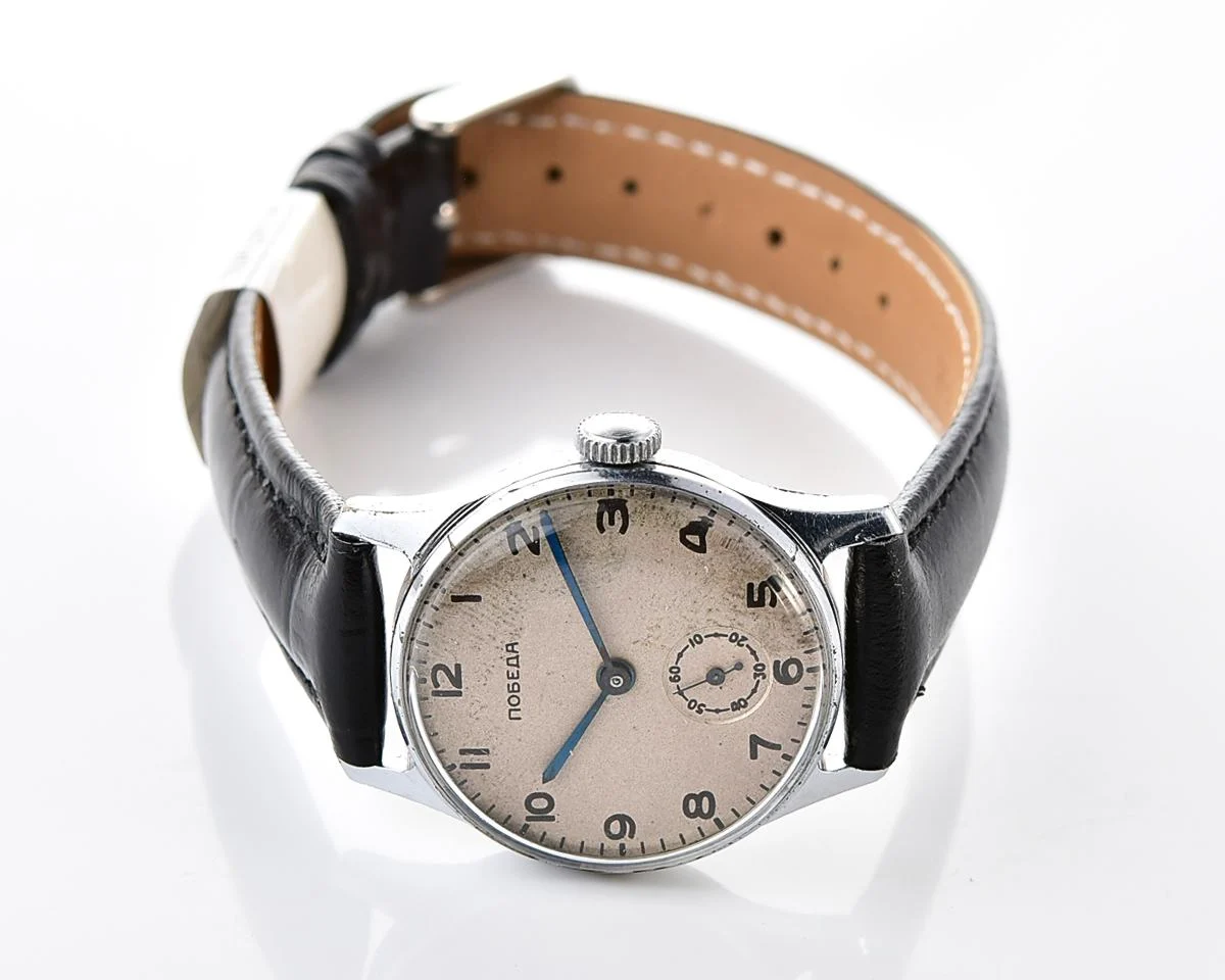 Soviet mechanical Pobeda watch, ChChZ, the 4th quarter of 1954!