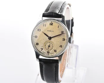 Vintage Soviet mechanical Pobeda wrist watch, 1MChZ, the 2nd quarter 1952