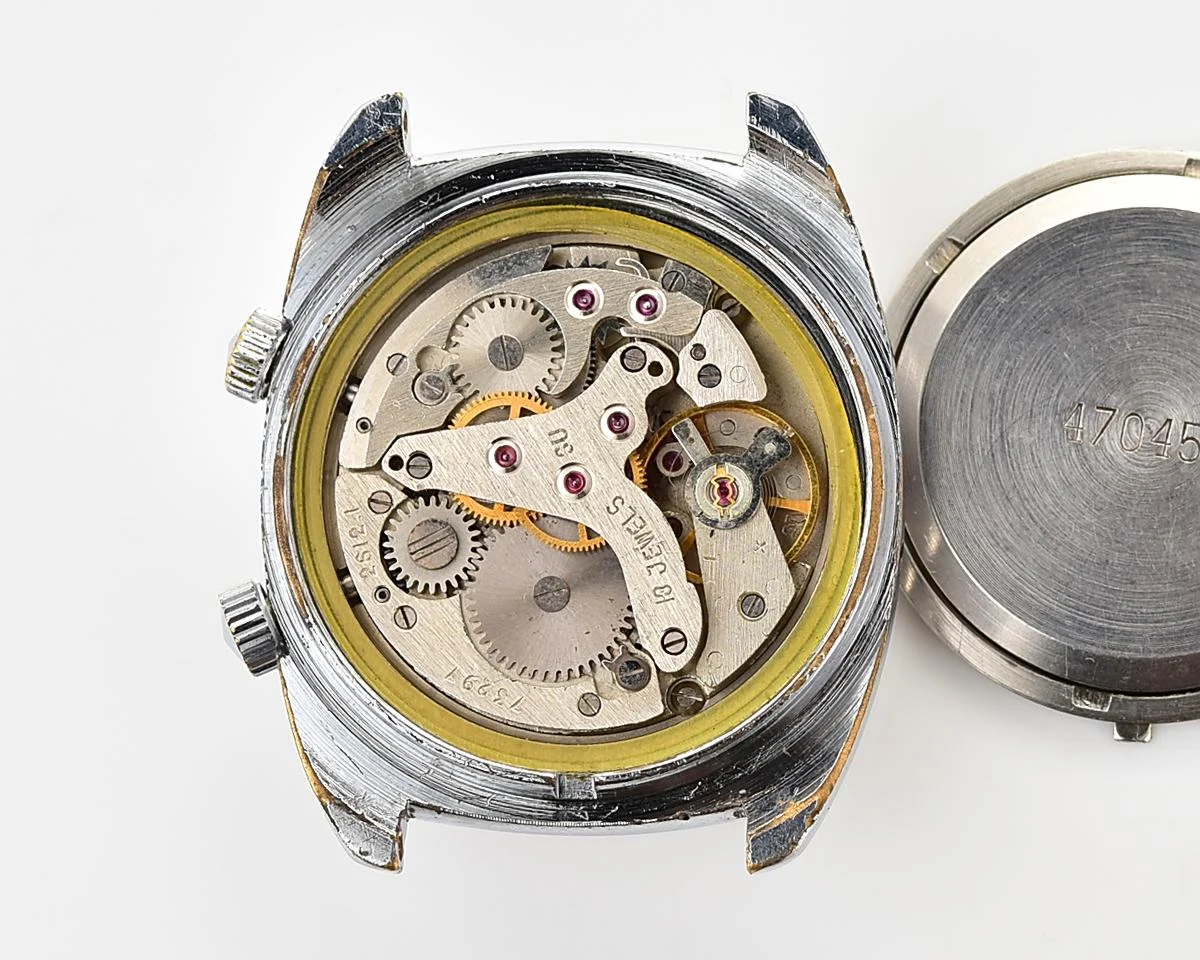 Vintage Soviet Poljot-cricket mechanical wristwatch with alarm function