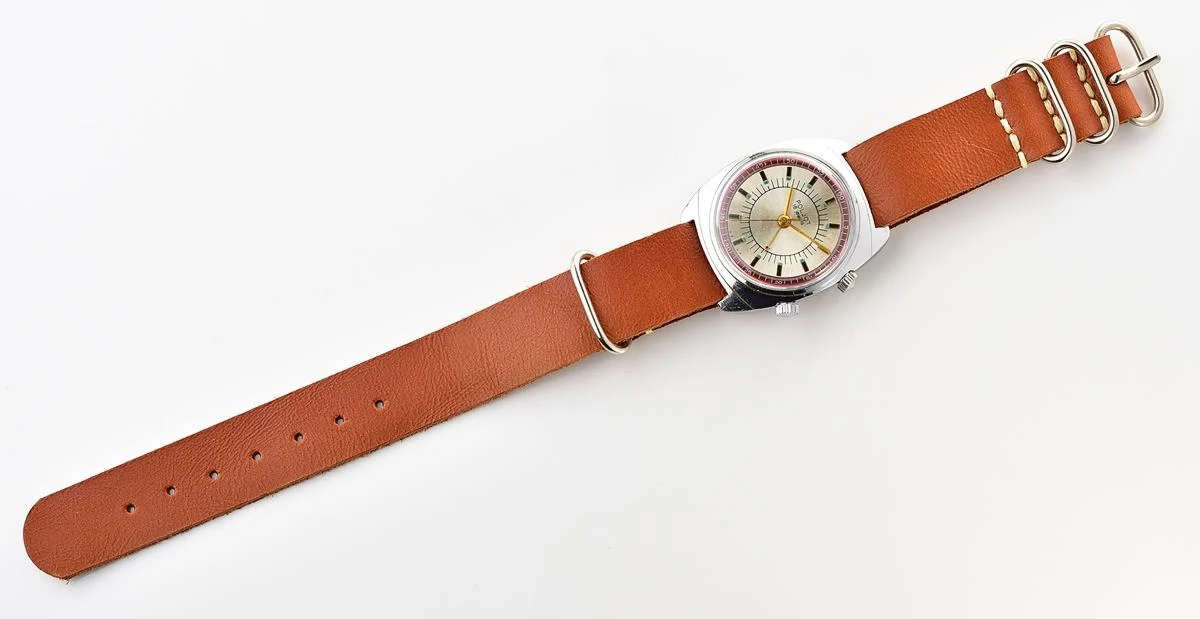 Vintage Soviet Poljot-cricket mechanical wristwatch with alarm function