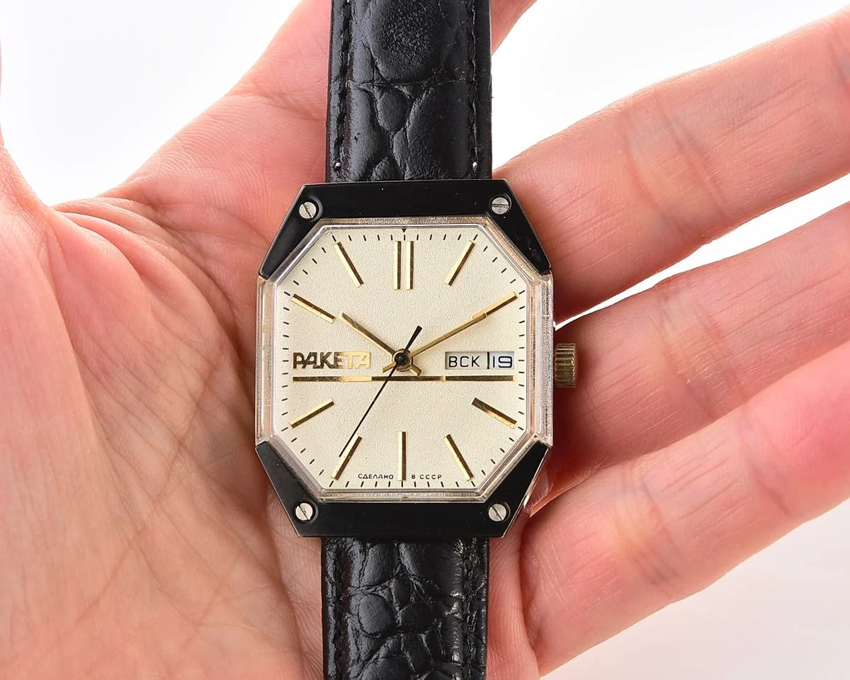 Raketa-10829_KOM_1102
