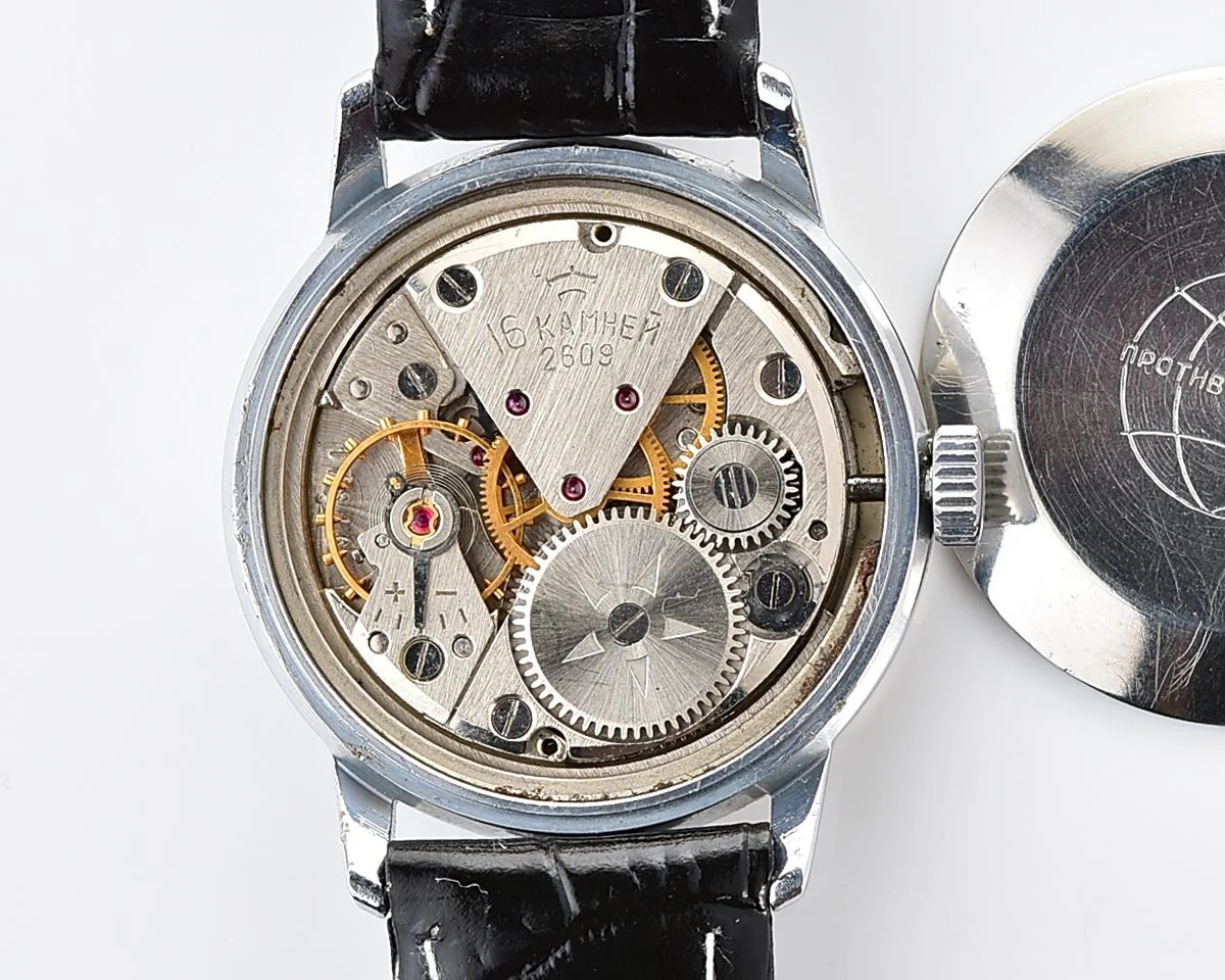 Excellent Soviet Raketa-Atom vintage mechanical wristwatch