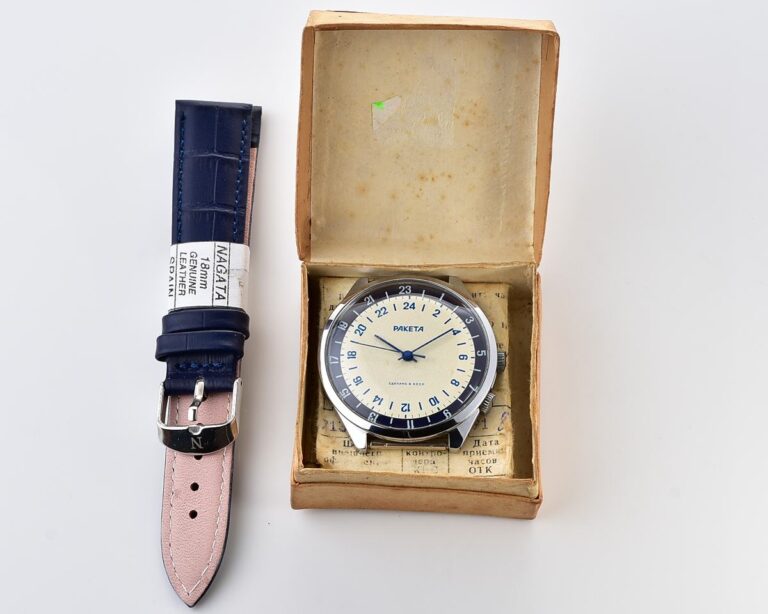 TIME CAPSULE: Soviet vintage mechanical watch RAKETA with 24 hours dial, New Old Stock(NOS)!