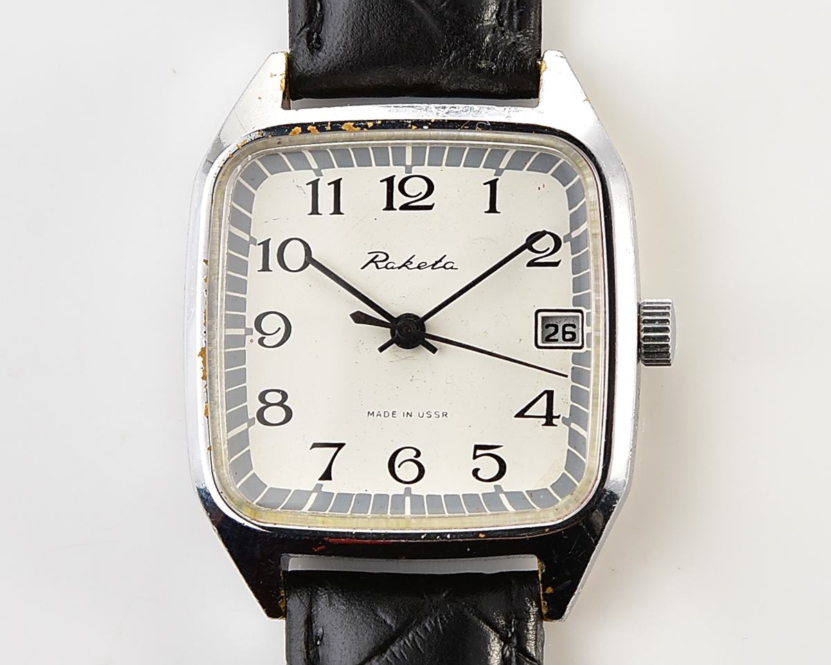 Vintage soviet RAKETA mechanical wristwatch